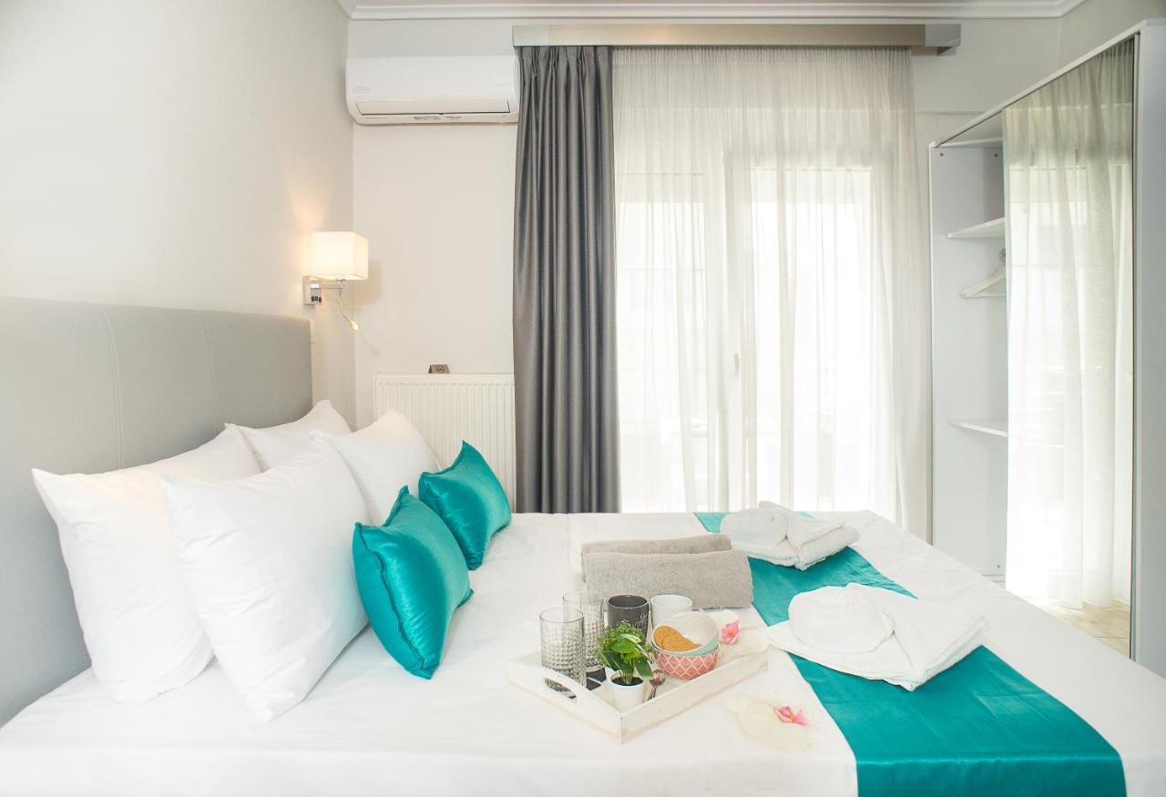 Lux Vip Apartments Переа Экстерьер фото