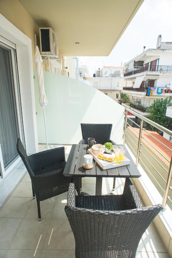 Lux Vip Apartments Переа Экстерьер фото