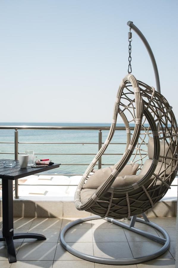 Lux Vip Apartments Переа Экстерьер фото